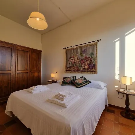 Farm stay Castello Di Montauto San Gimignano