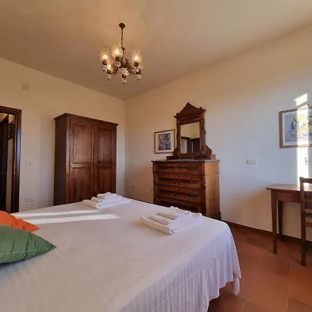 Farm stay Castello Di Montauto San Gimignano