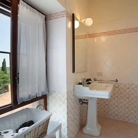 Farm stay Castello Di Montauto